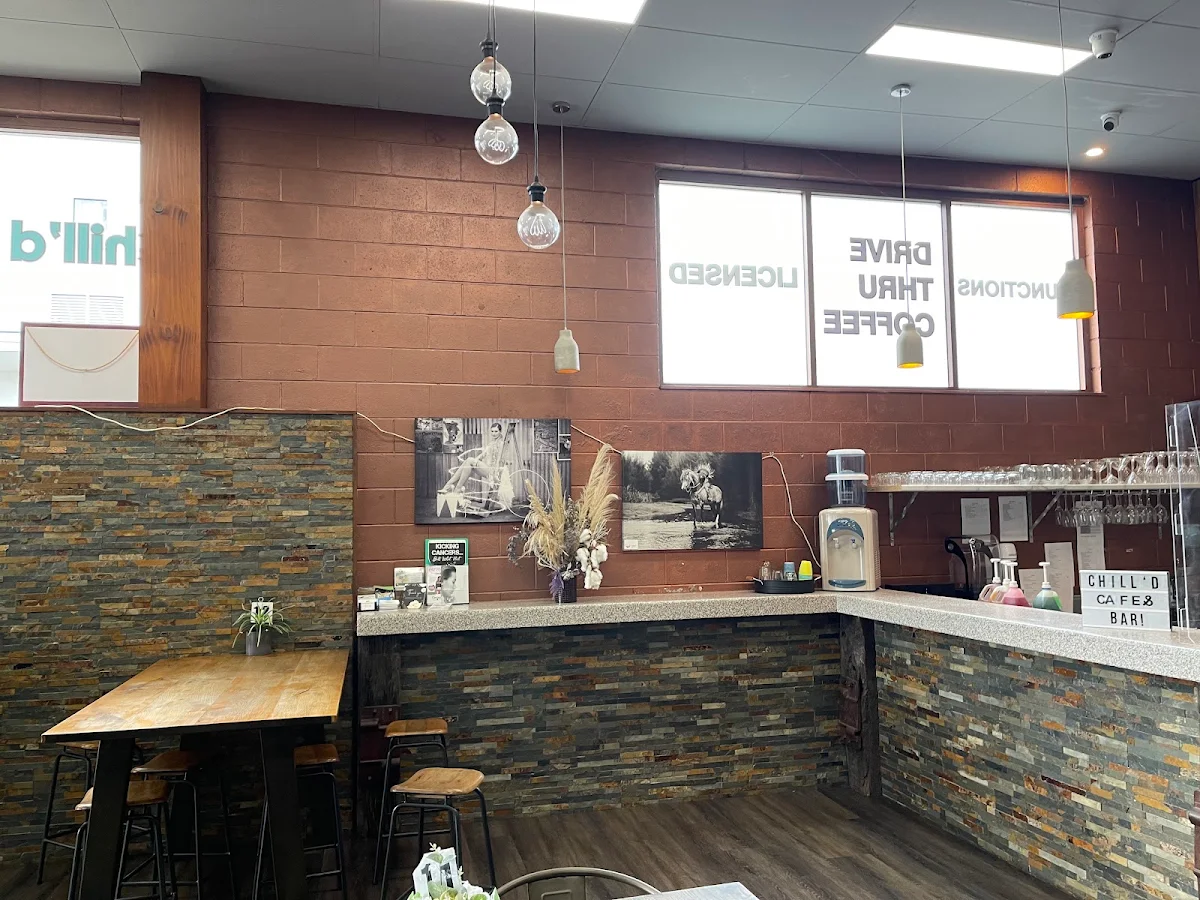 Vibe, Chill'd Cafe & Bar