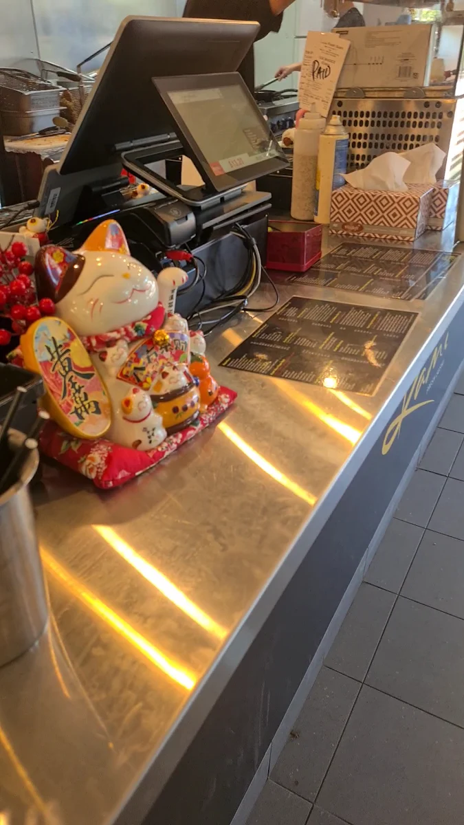 Food & drink, Kami fresh sushi