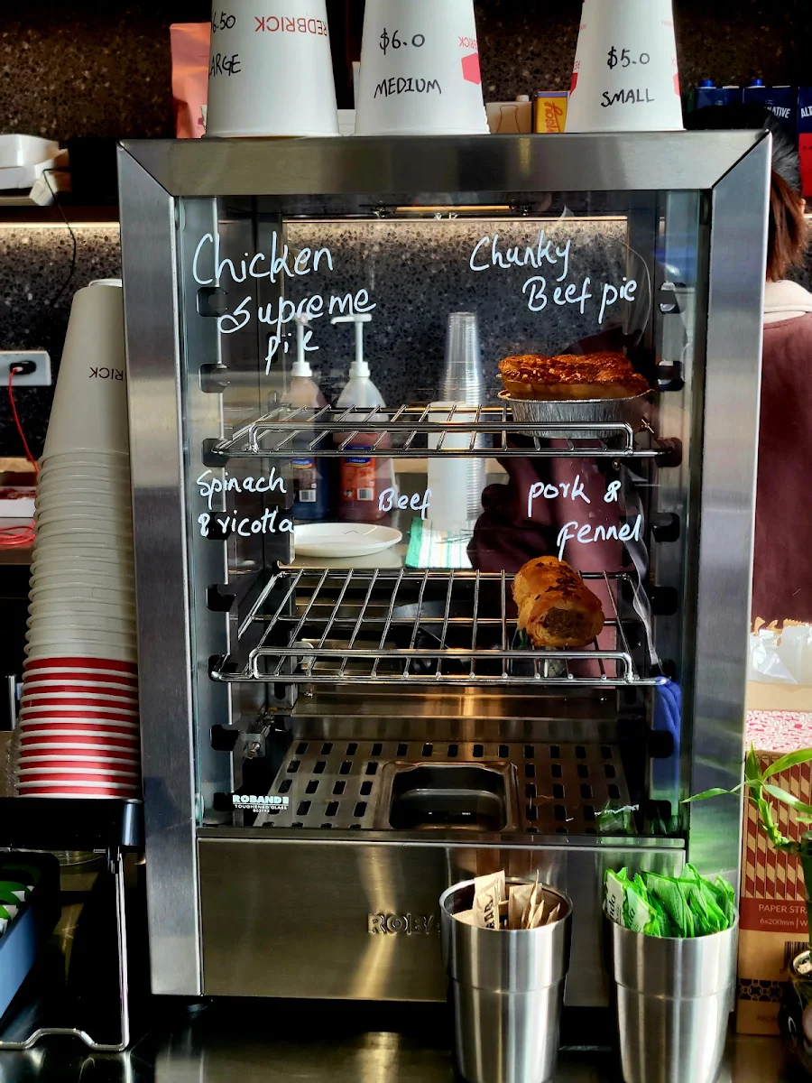 Vibe, Raven Coffee