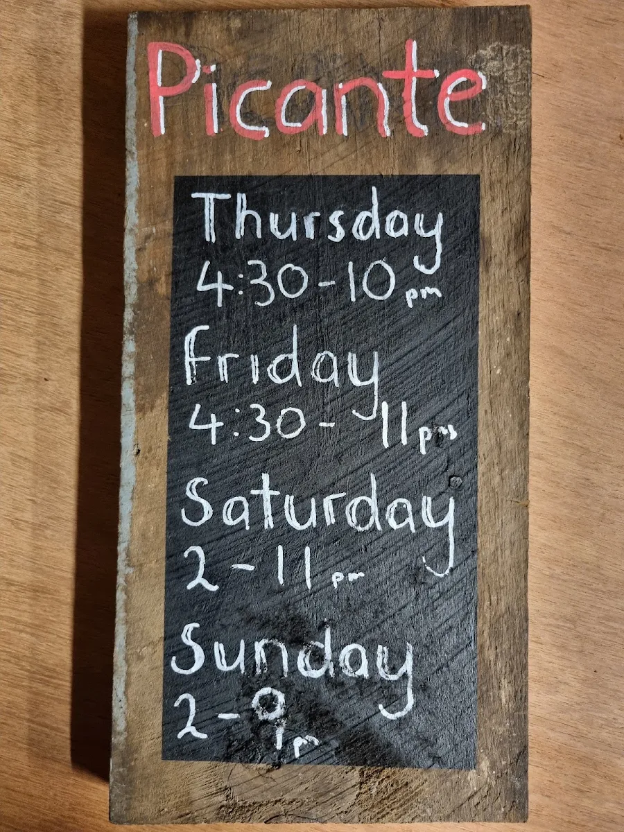 Menu, Picante Taqueria