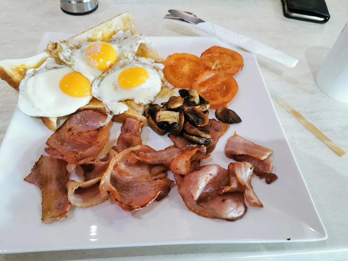 Food & drink photo 3