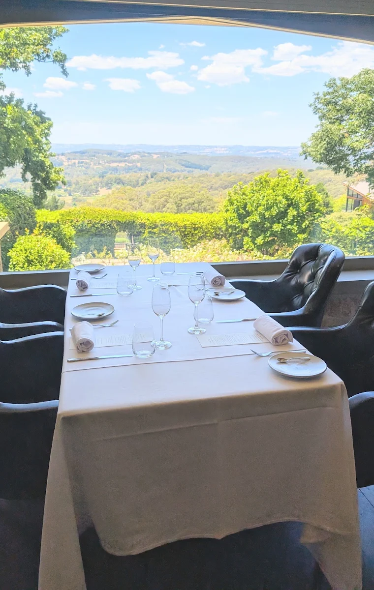 Vibe, Hardy's Verandah