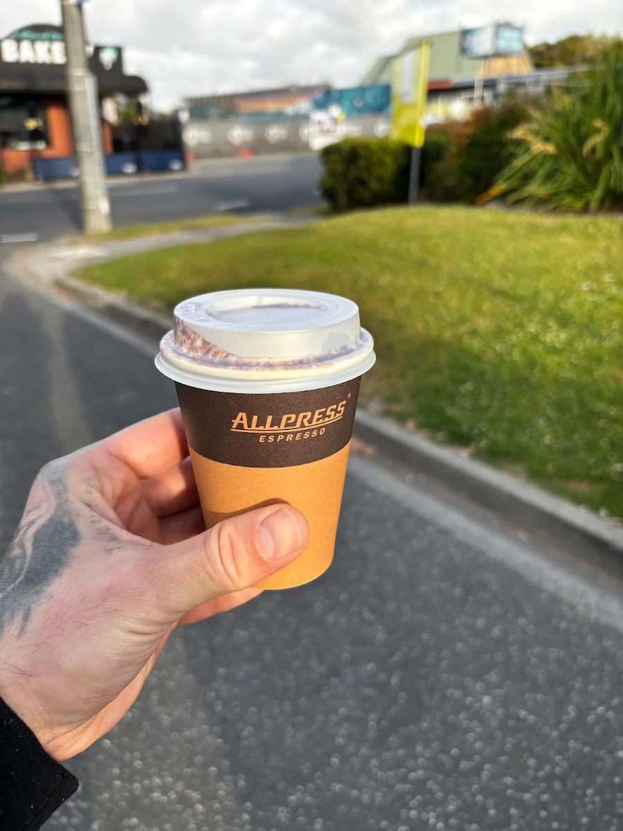 Food & drink, The Local Inverloch