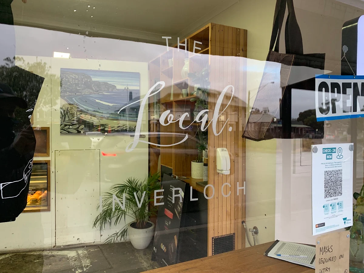 Vibe, The Local Inverloch