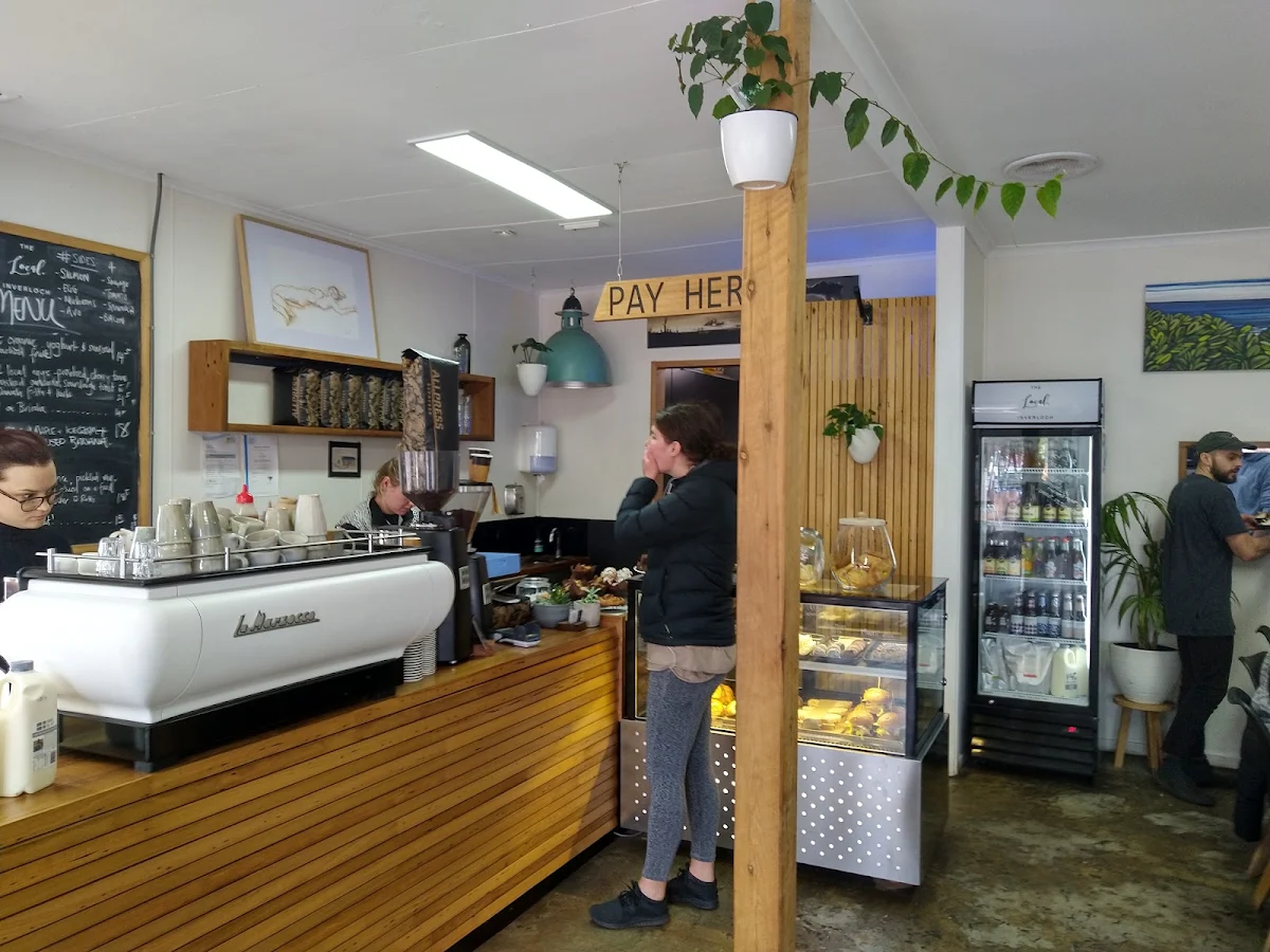 Vibe, The Local Inverloch