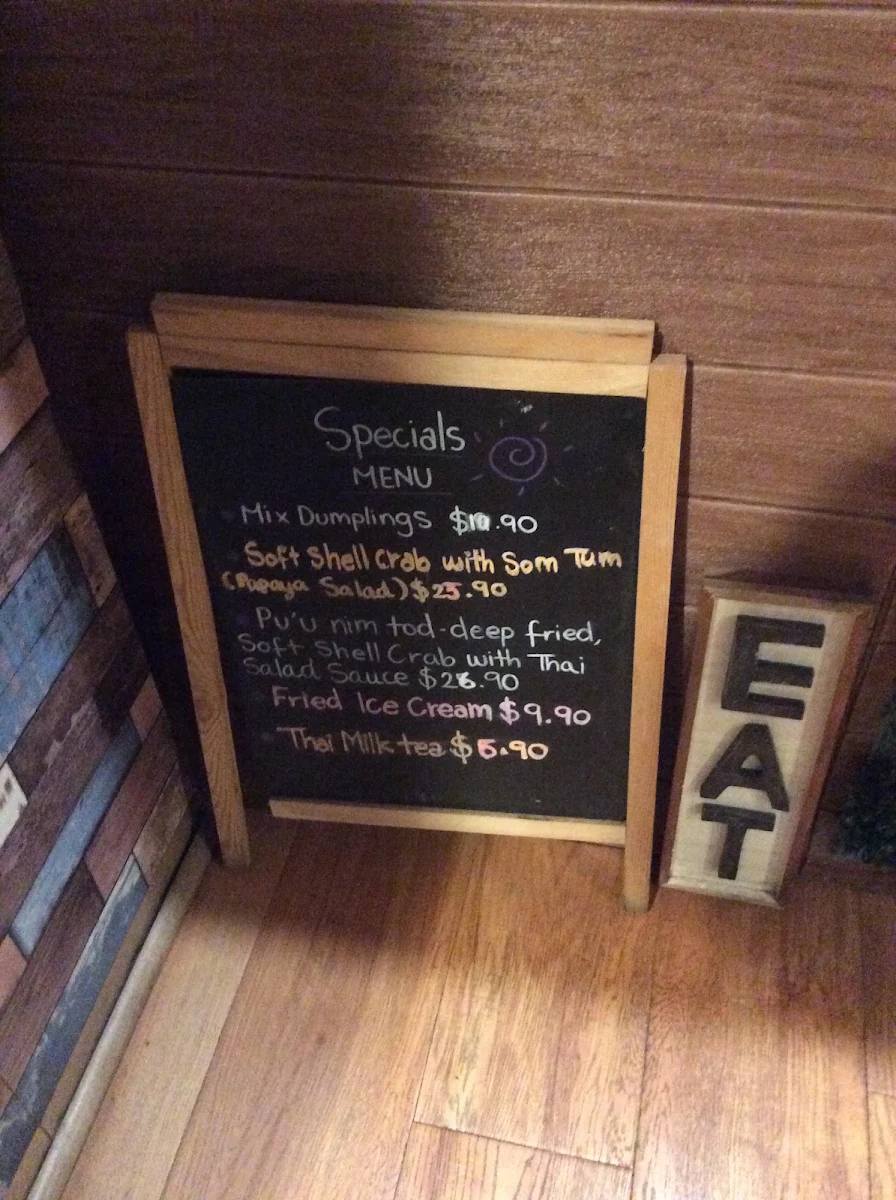 Menu, Boronia Thai