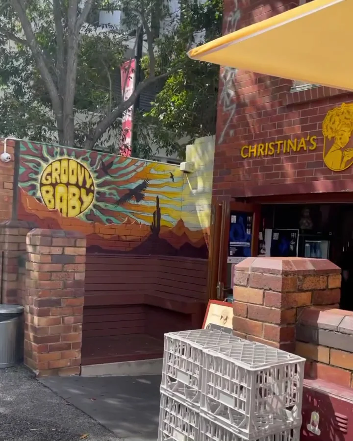 Vibe, Christina’s Vibes Cafe