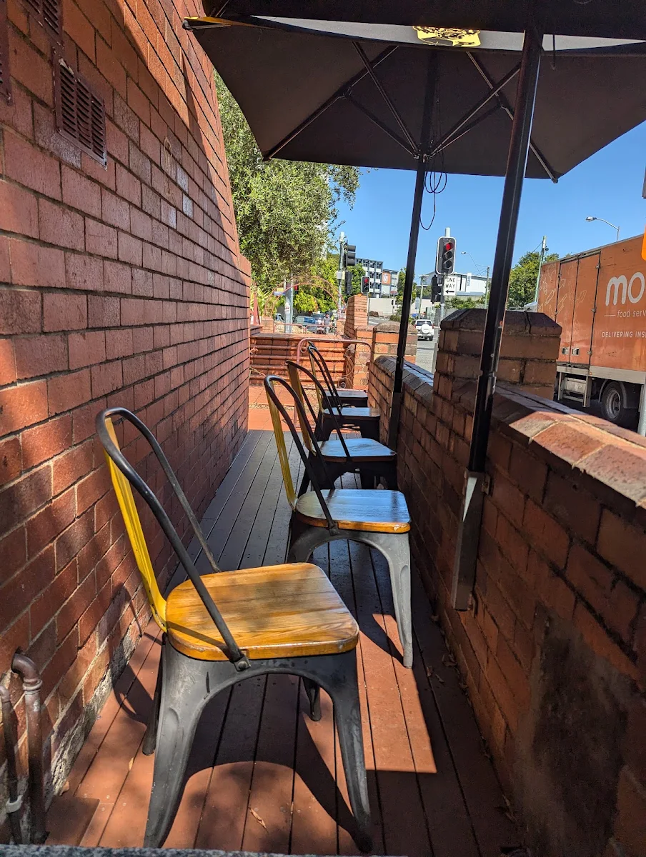 Vibe, Christina’s Vibes Cafe