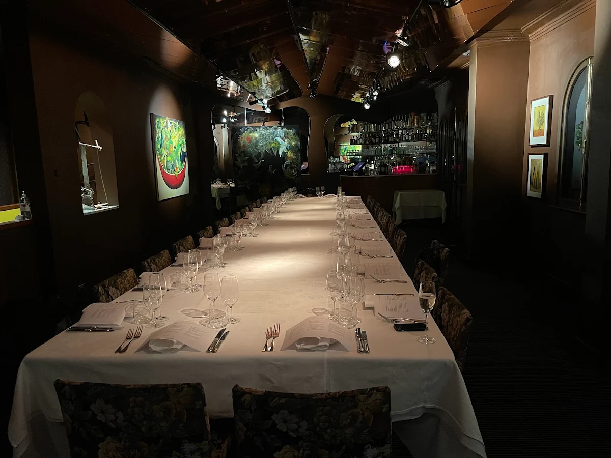 Vibe, Buon Ricordo Italian Restaurant & Private Dining