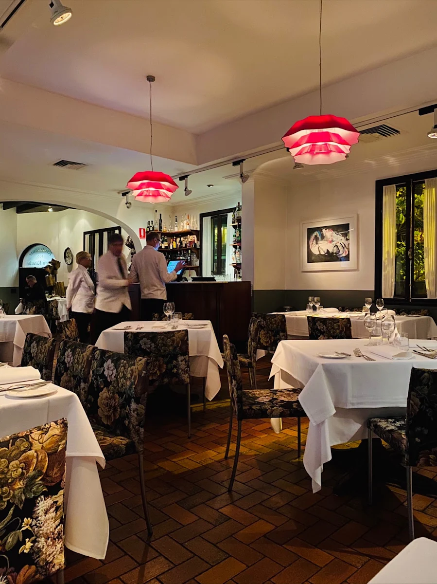 Vibe, Buon Ricordo Italian Restaurant & Private Dining
