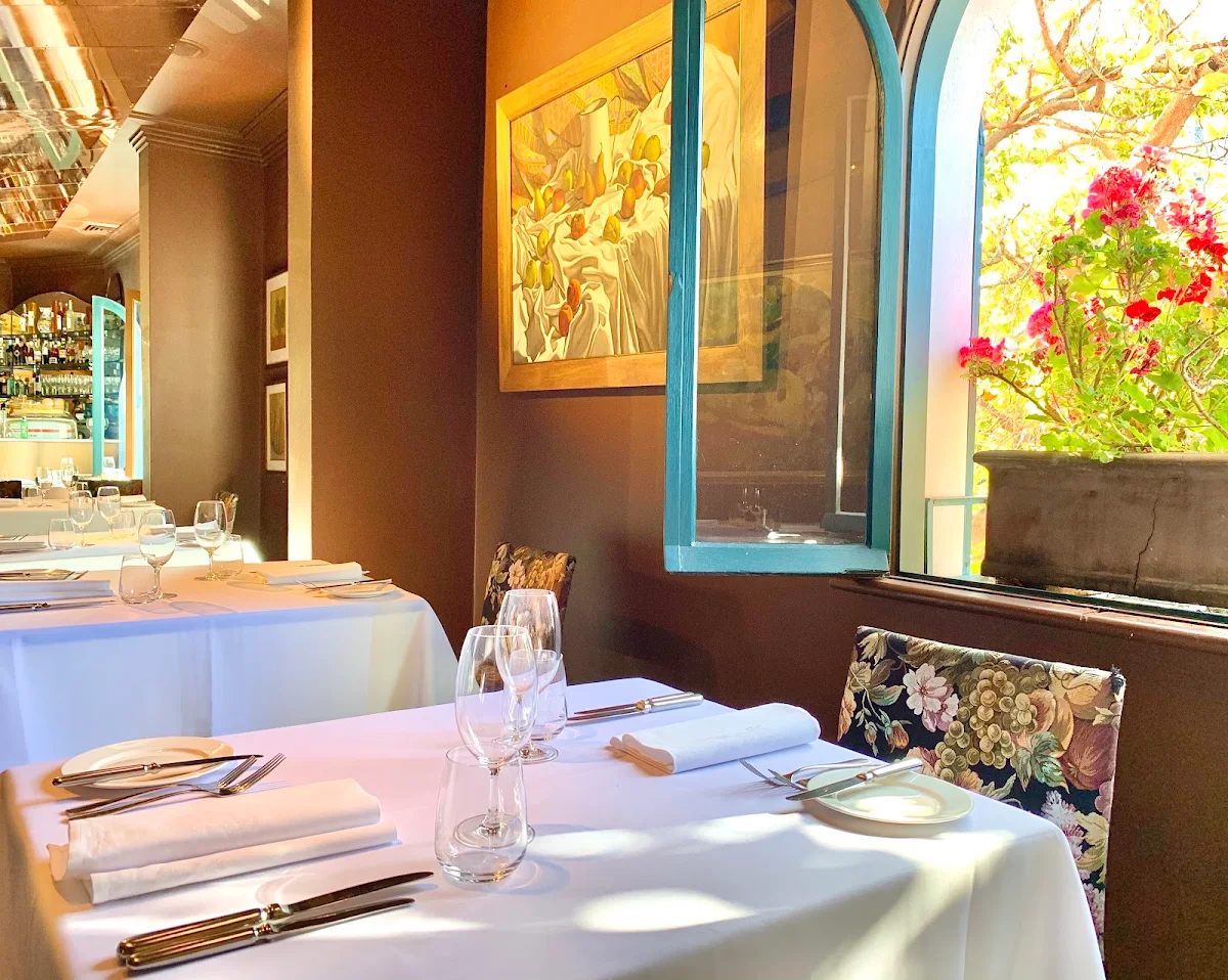 Vibe, Buon Ricordo Italian Restaurant & Private Dining