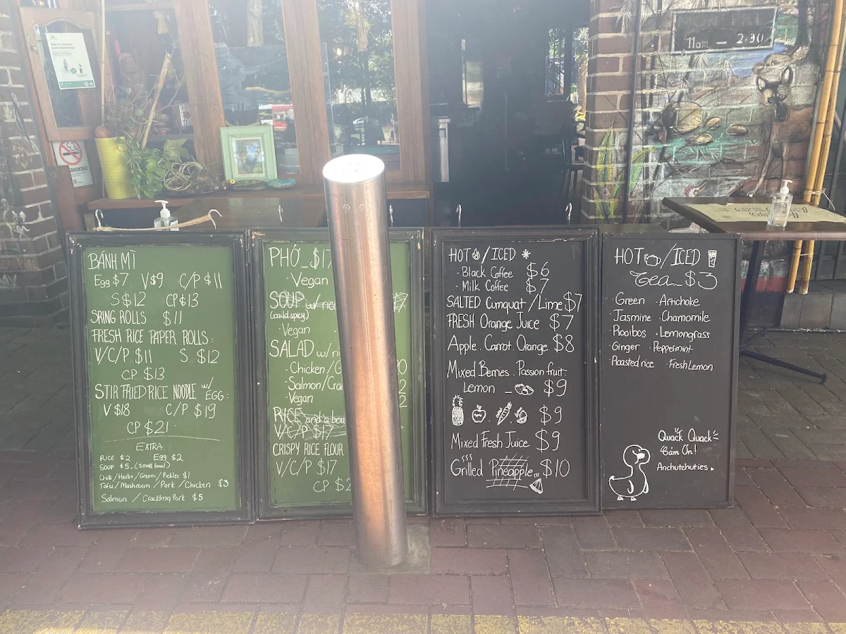 Menu, An Chut Chut