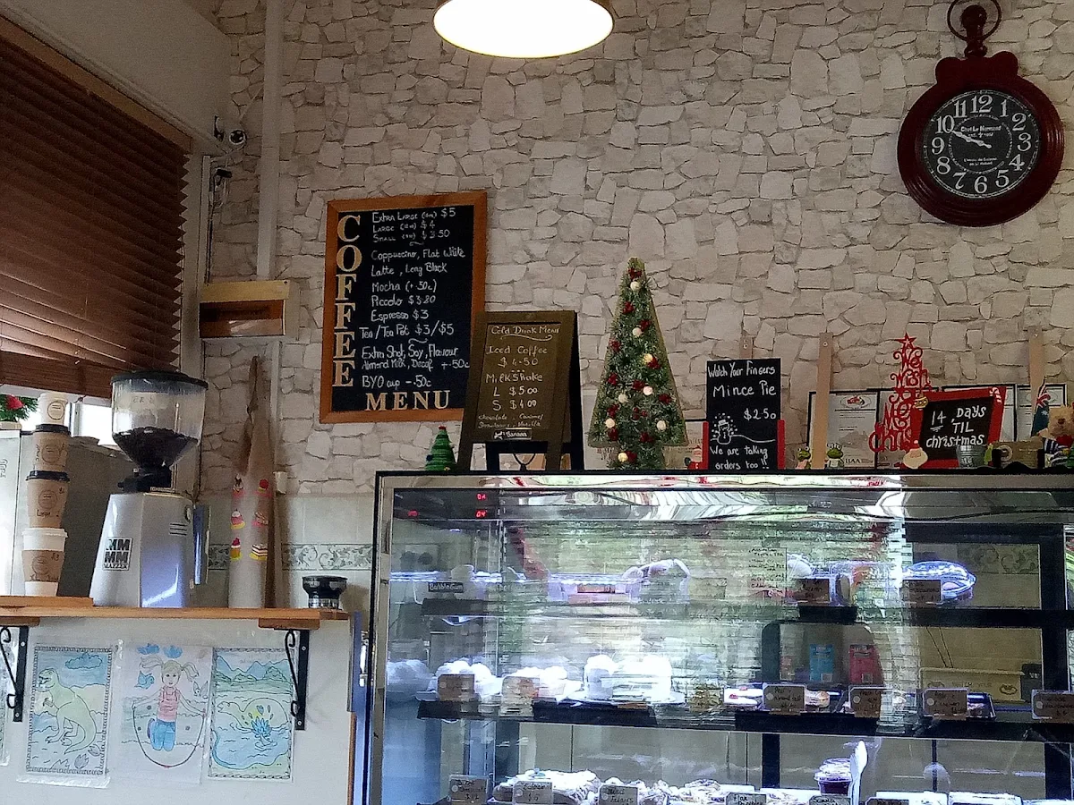 Menu, Watch Your Fingers Patisserie