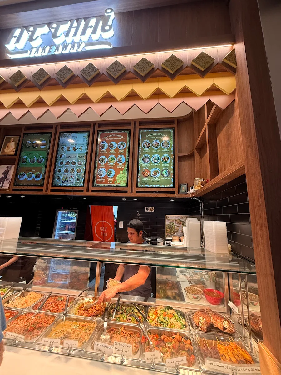 Vibe, At Thai