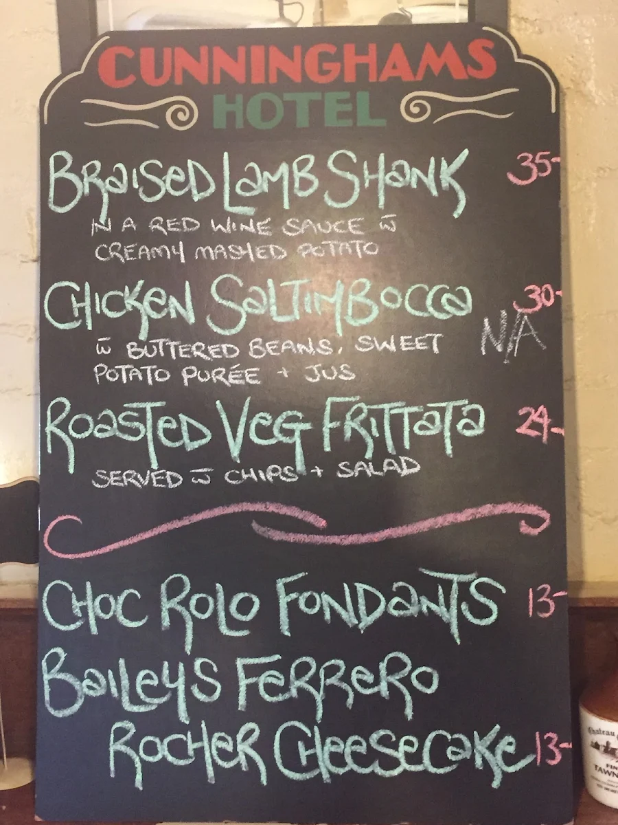 Menu, Cunninghams Hotel