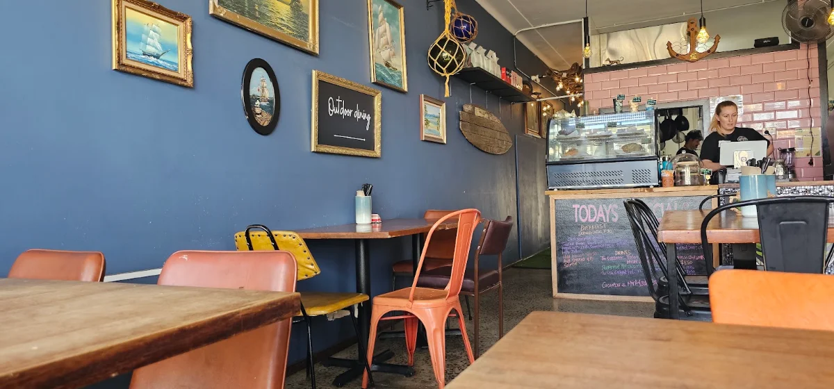 Vibe, The Fern & Anchor