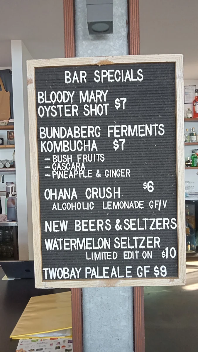 Menu, Enzo's on the Beach