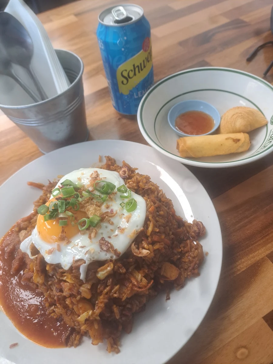 Food & drink, Warong Morphett Vale