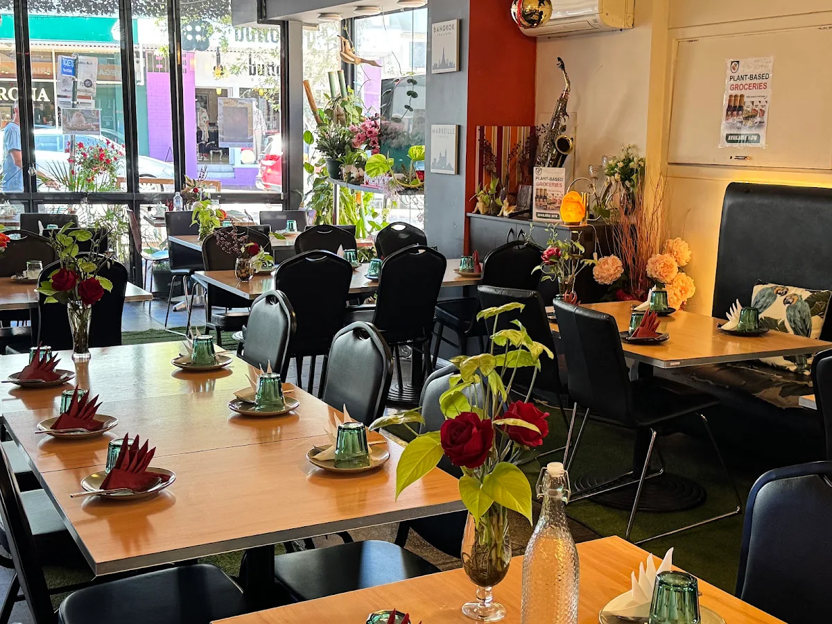 Vibe, Healthy Thai Vegan & Vegetarian Cuisine