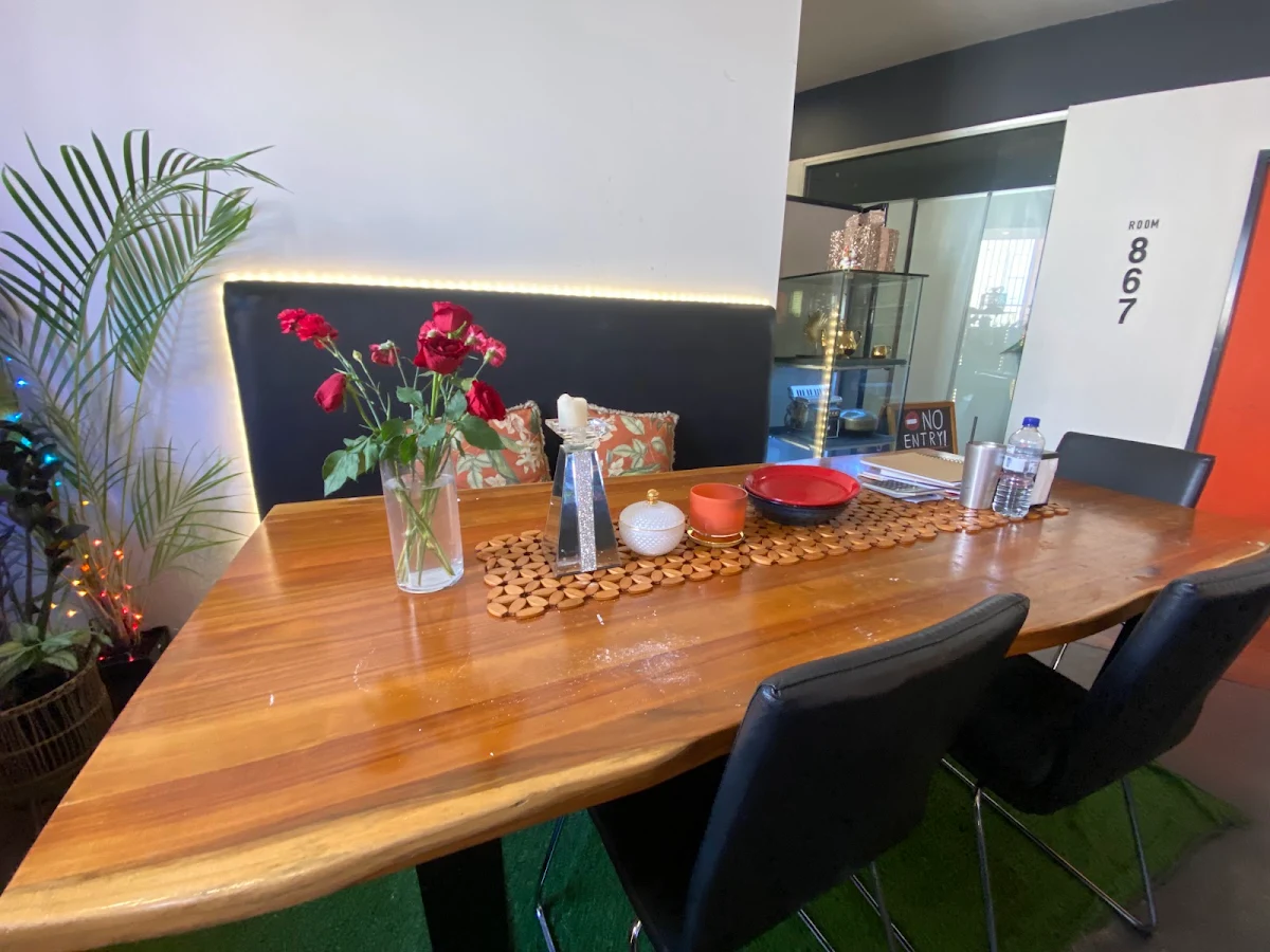 Vibe, Healthy Thai Vegan & Vegetarian Cuisine