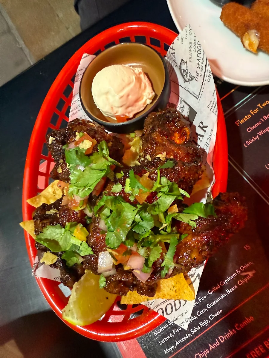Menu, Little Birria Matraville