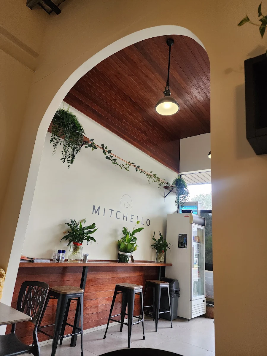 Cafe Mitchello cover