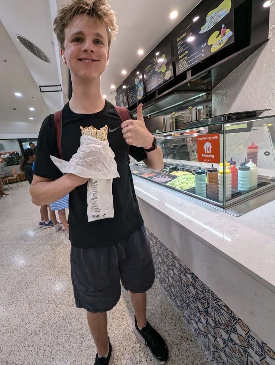 Vibe, Riza's Kebab & Gozleme