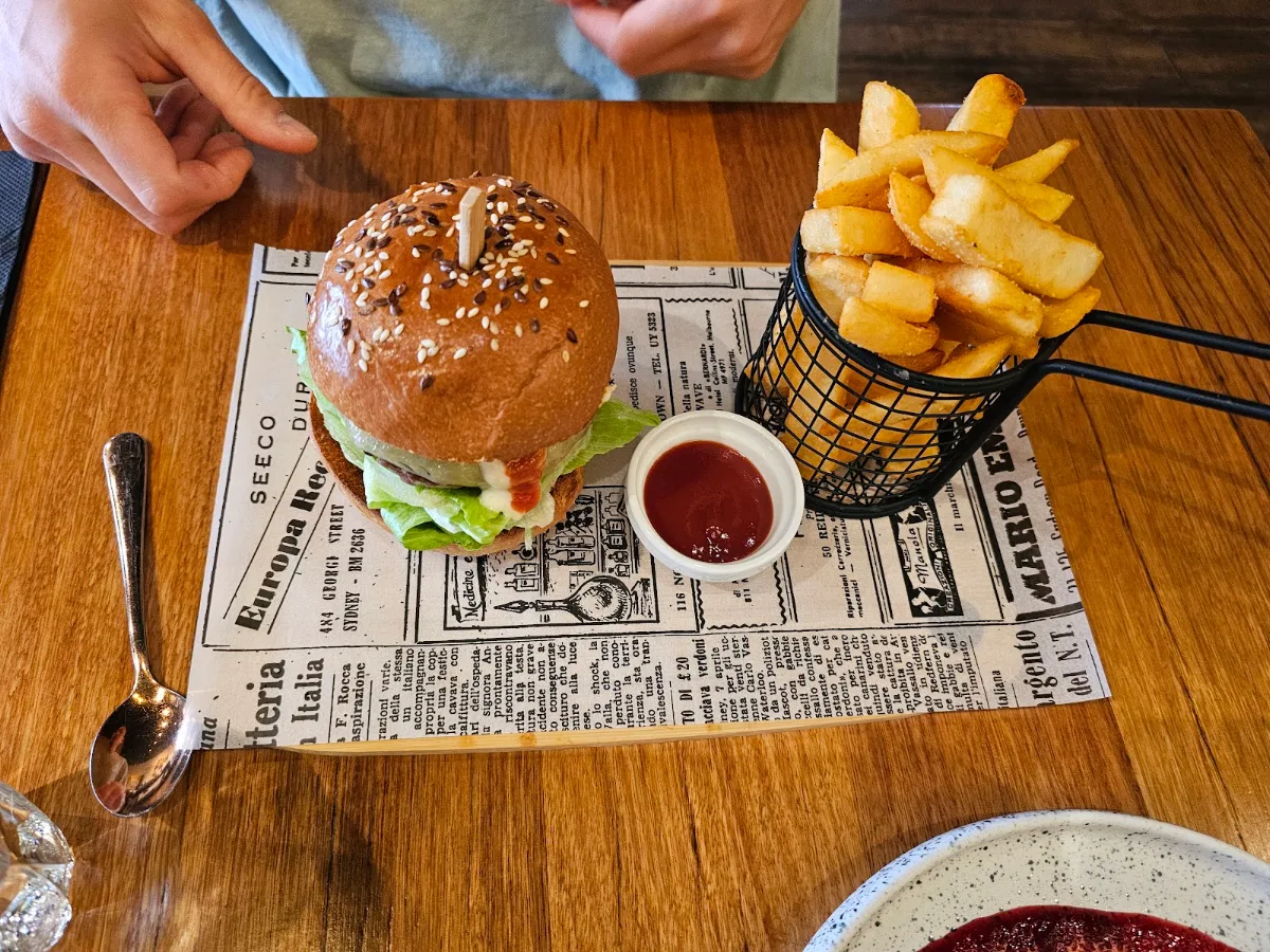 Food & drink, Property of Little One