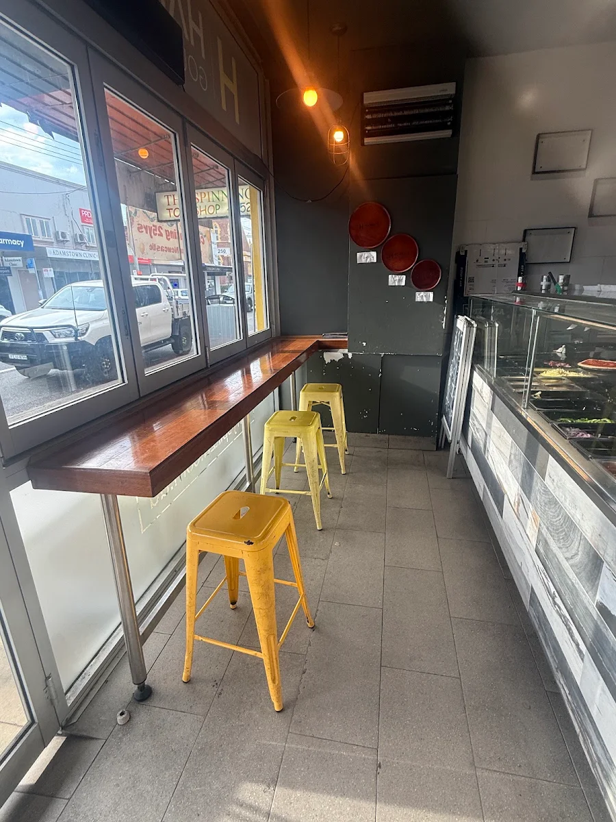 Vibe, Harry's Gourmet Pizza