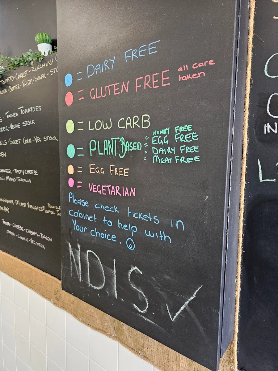 Menu, Eazy Eats