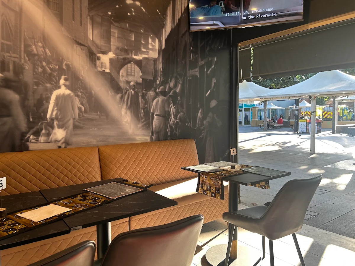 Vibe, Edem's Eatery