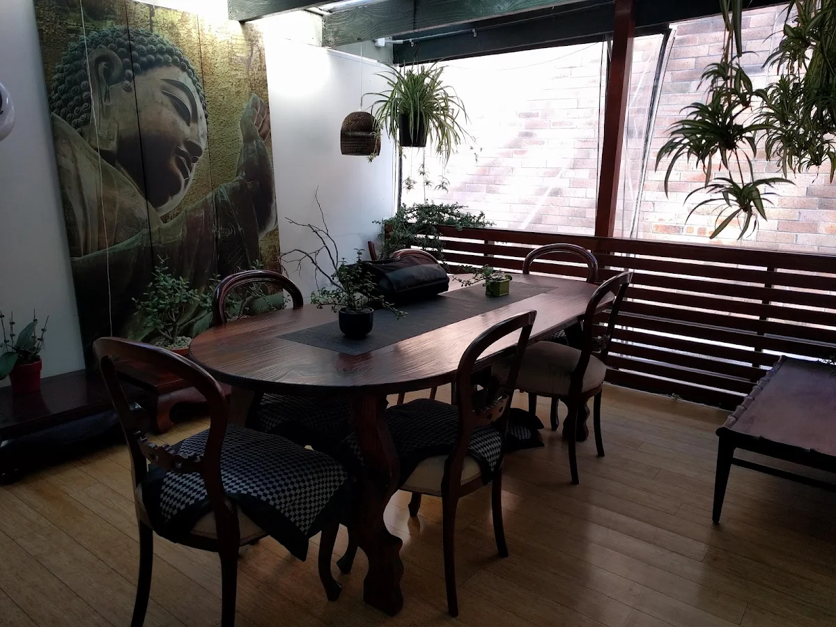 Vibe, ZenTea Lounge