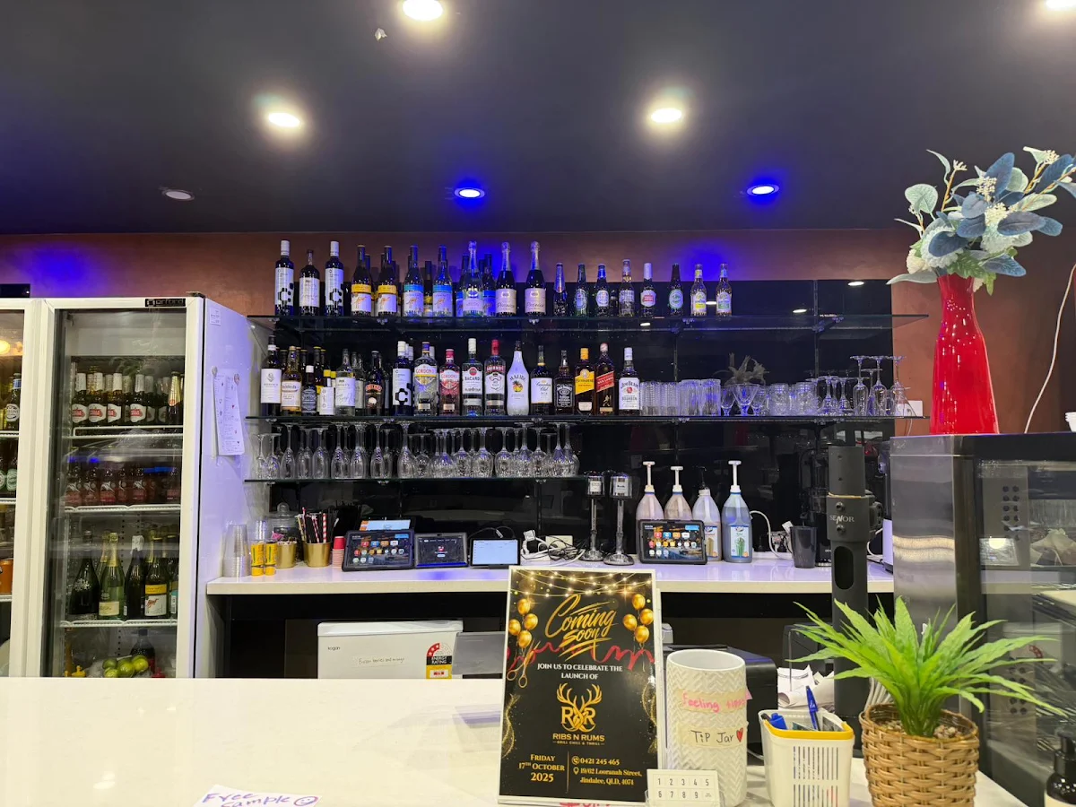 Vibe, Ribs N Rums - Restaurant in Jindalee