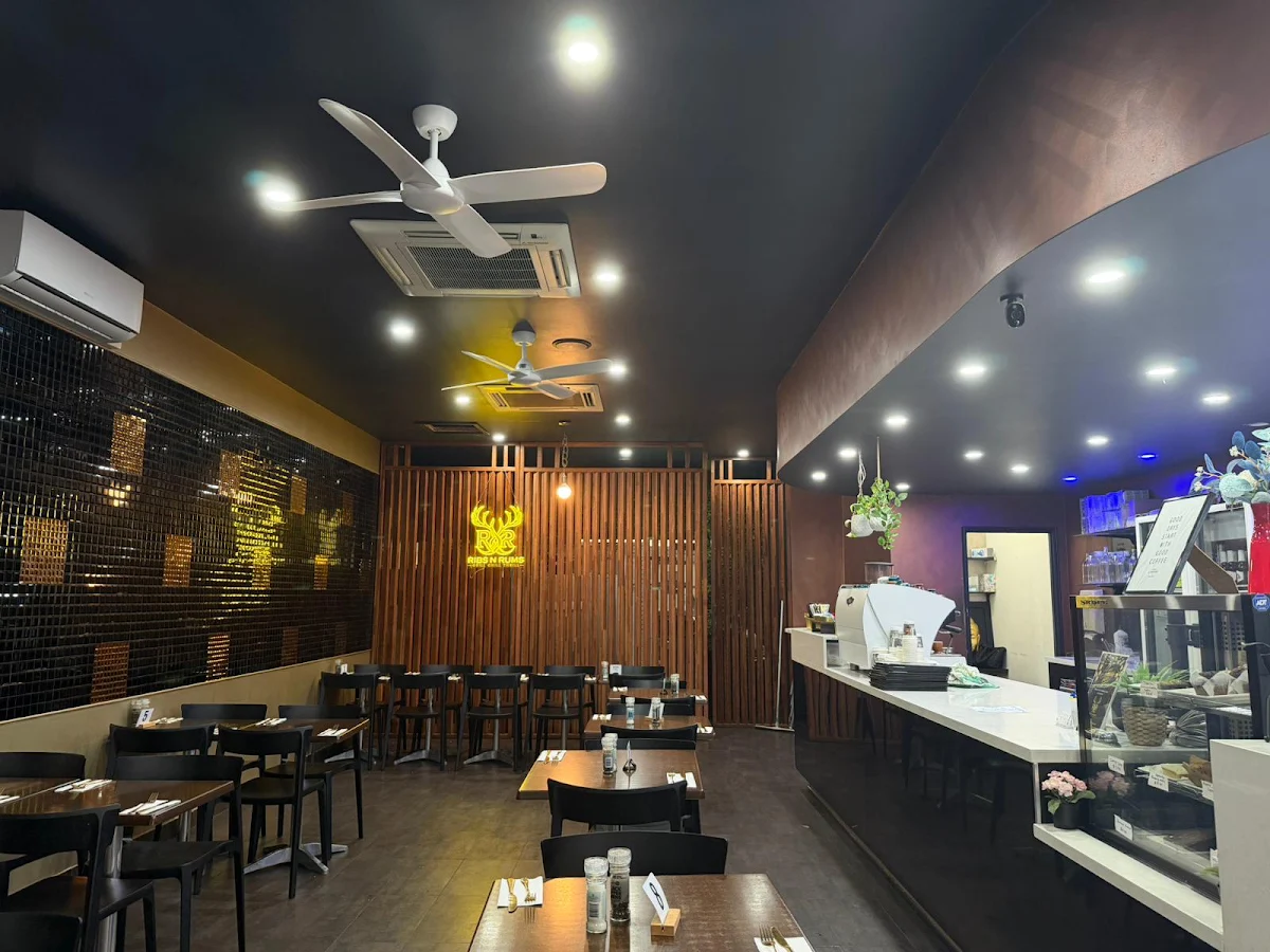 Vibe, Ribs N Rums - Restaurant in Jindalee