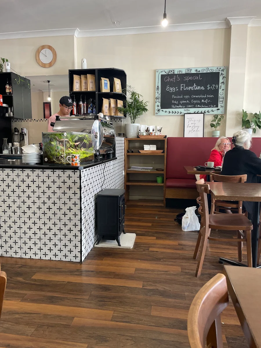 Vibe, King Bean Cafe