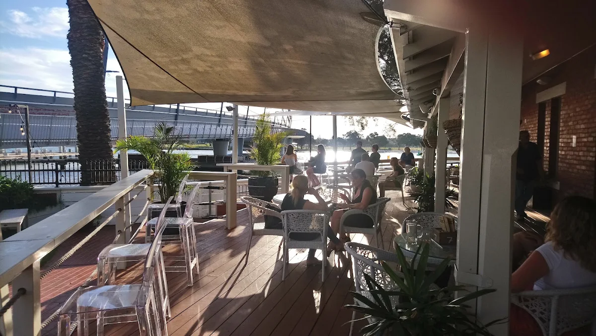 Vibe, Mandurah Foreshore Fish & Chips