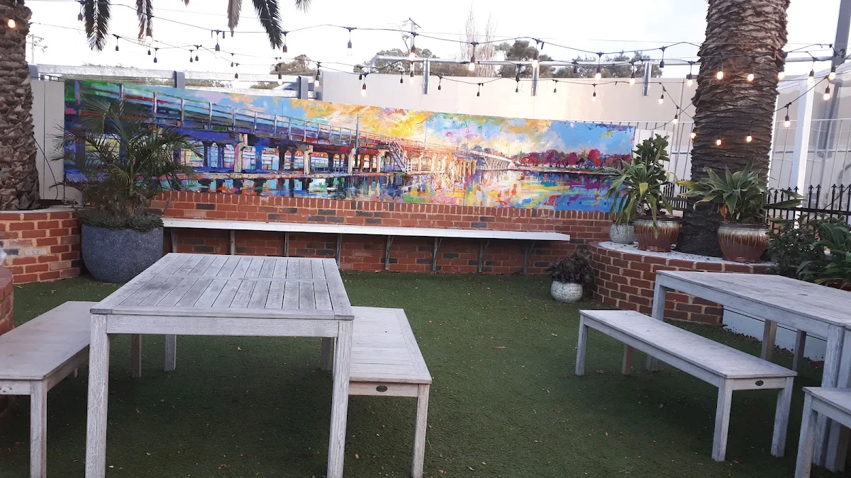 Vibe, Mandurah Foreshore Fish & Chips