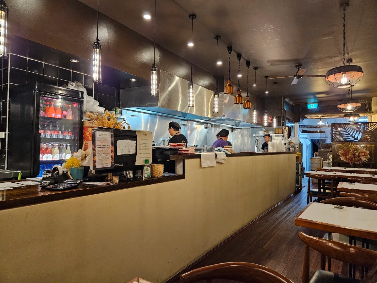 Vibe, Don't Miss Out Chinese Cuisine
