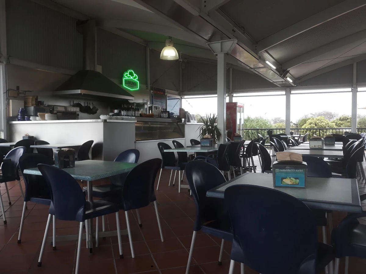 Vibe, The Deck on Parkyn