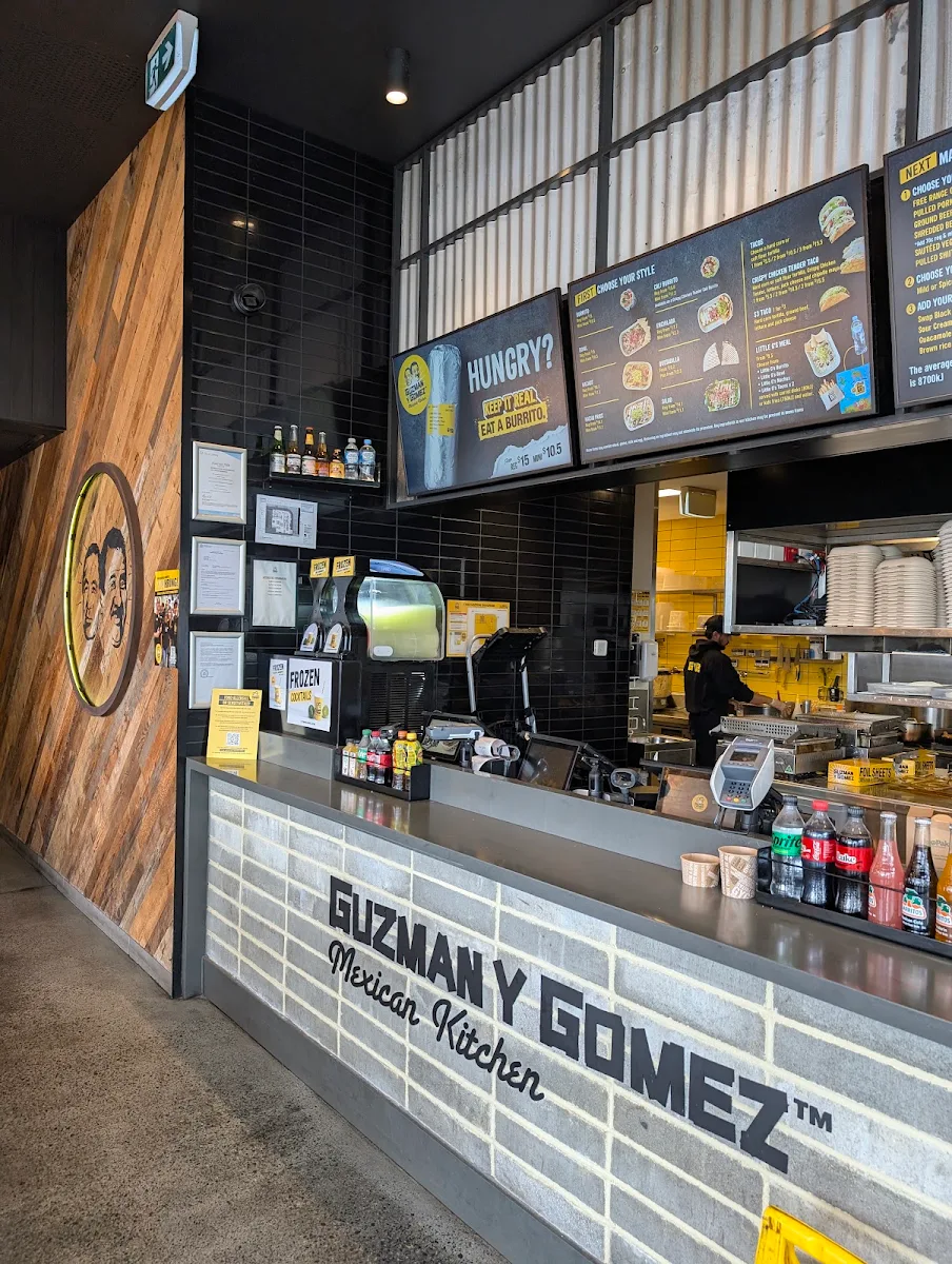 Vibe, Guzman y Gomez - Westfield Carousel