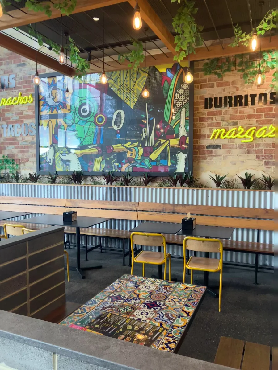 Vibe, Guzman y Gomez - Westfield Carousel