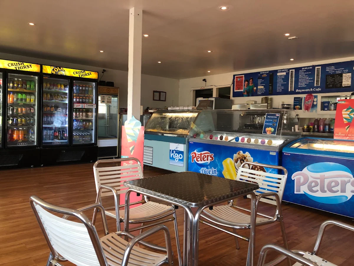 Vibe, Baywatch Cafe