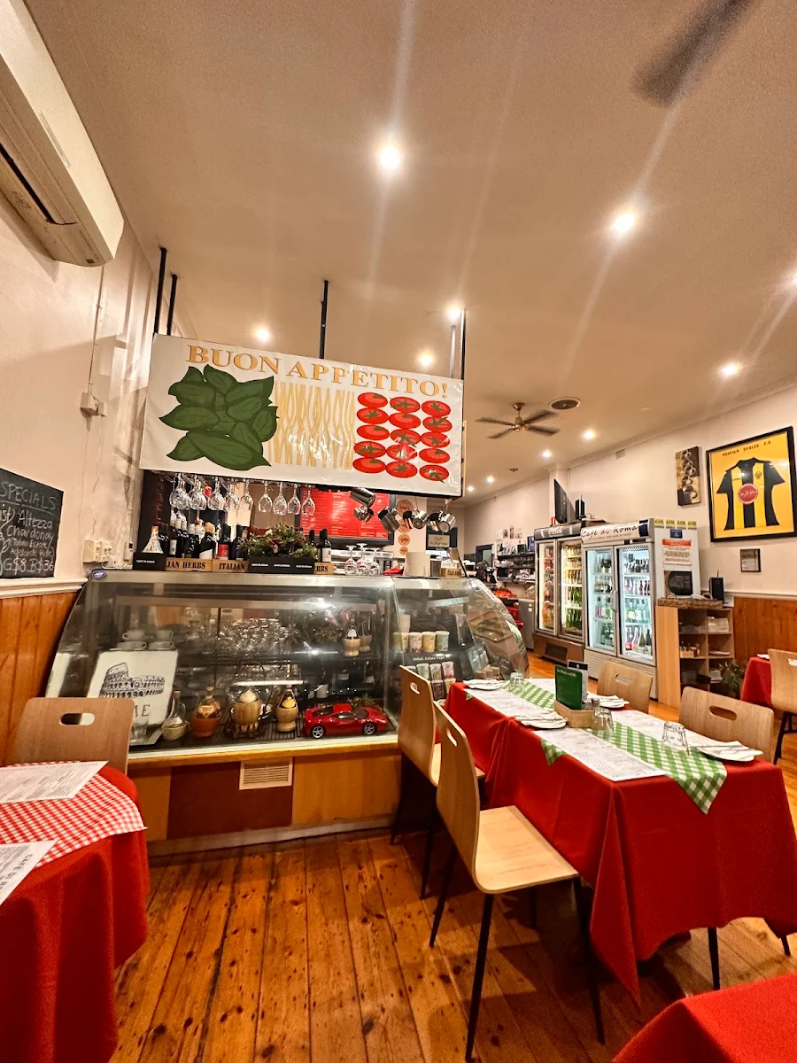 Vibe, Cafe Di Roma