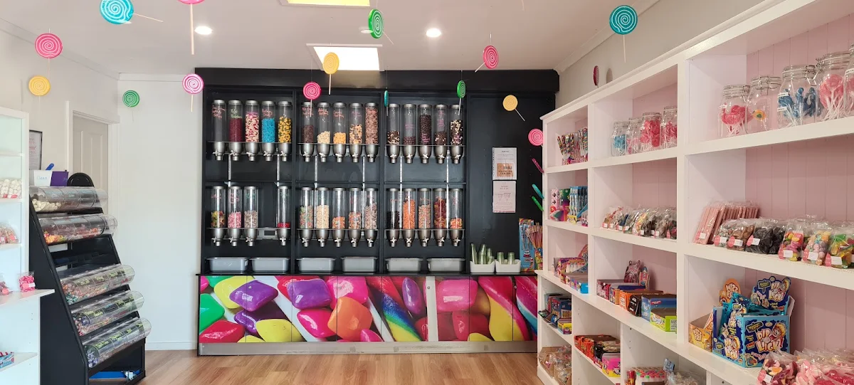Vibe, The Candy Store & Cafe