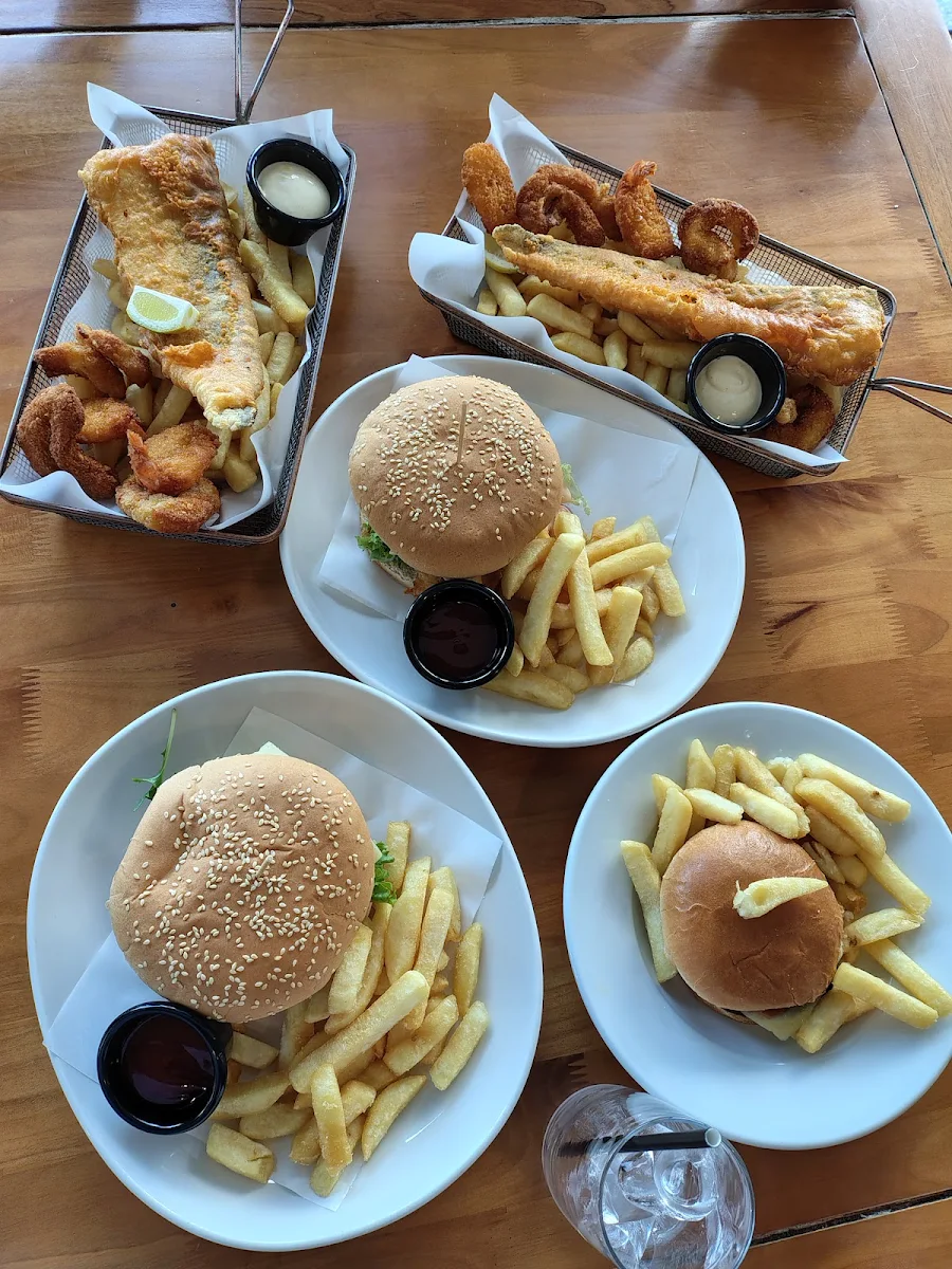 Food & drink, By The Bay Cafe & Bar