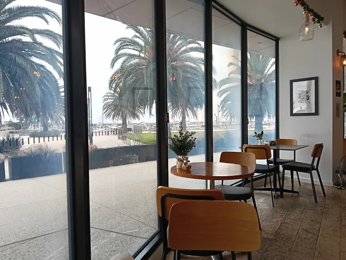 Vibe, By The Bay Cafe & Bar
