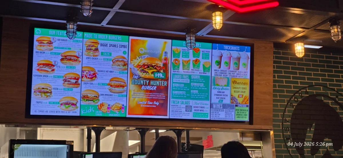 Menu, Wahlburgers