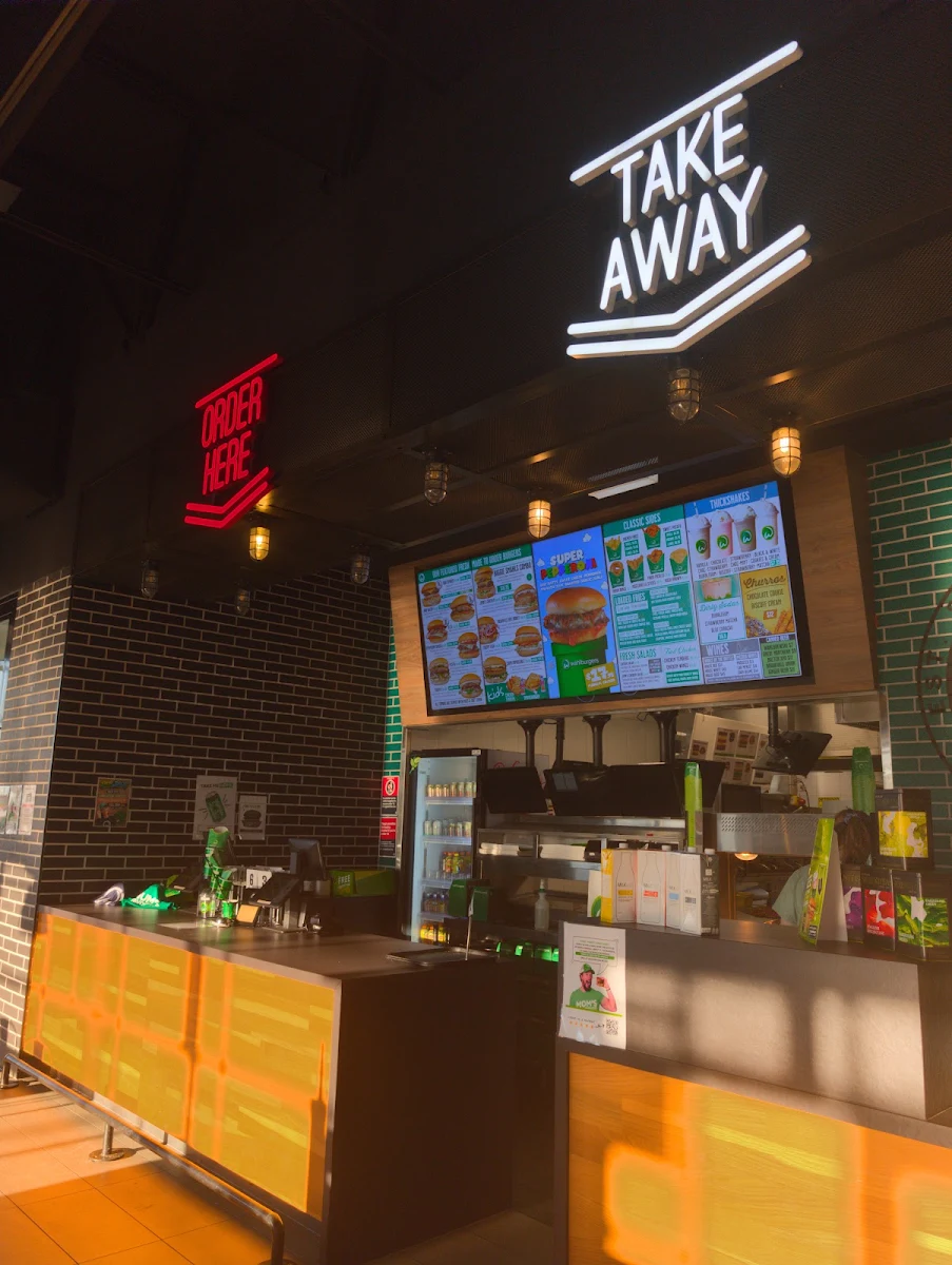 Vibe, Wahlburgers