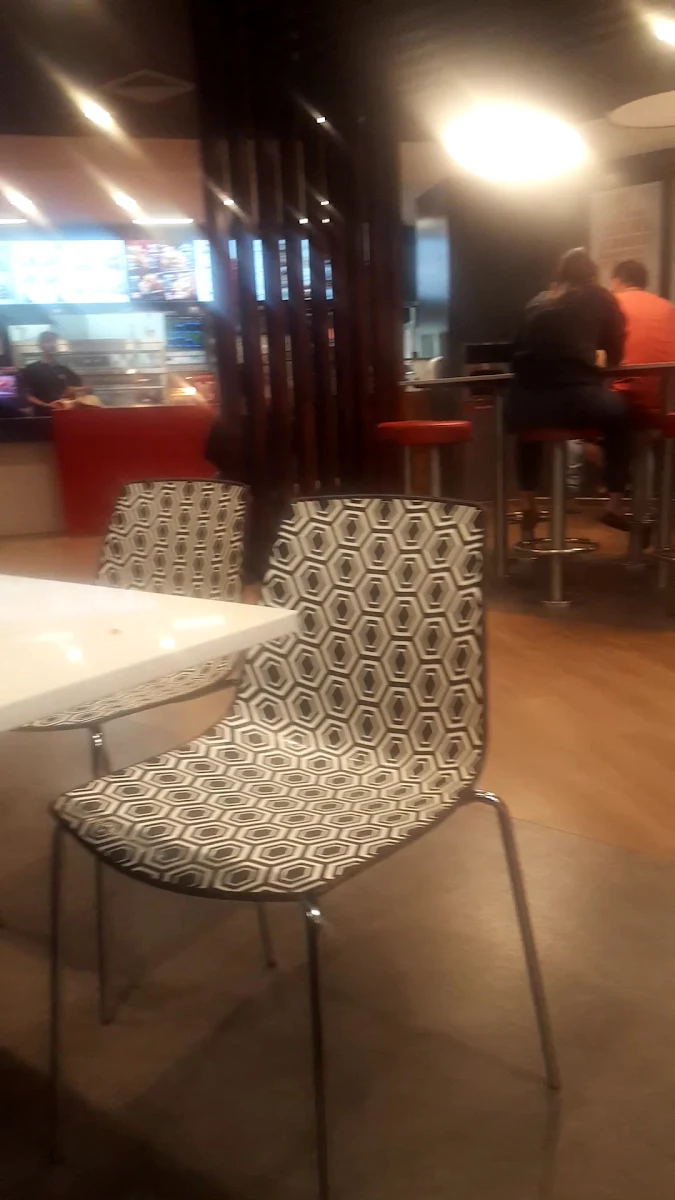 Vibe, KFC Karawara