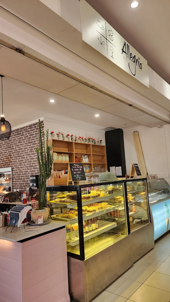 Vibe, Allegria Cafe Deli Pizza